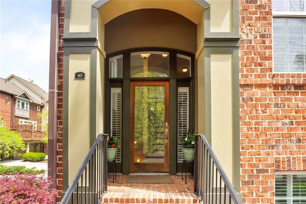 67 High Top Lane, Atlanta, Georgia 30328, 3 Bedrooms Bedrooms, ,3 BathroomsBathrooms,Residential,Sold,67 High Top Lane,7517344