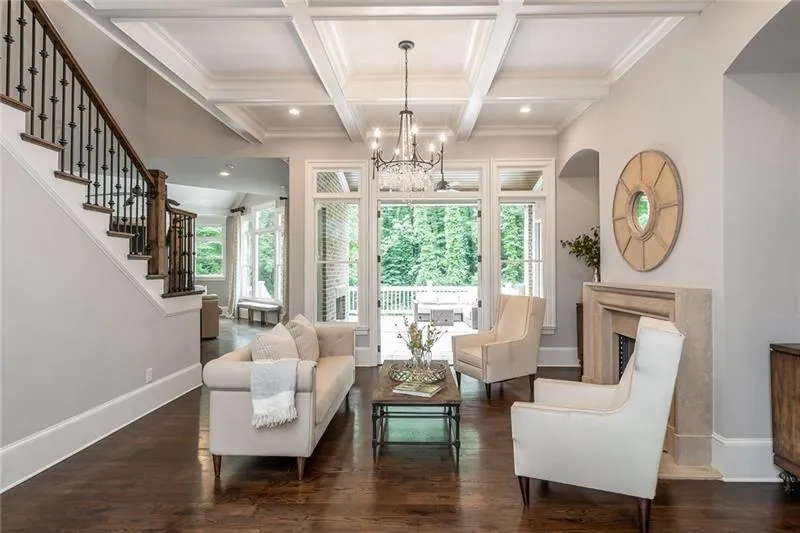 1085 Kingston Drive, Atlanta, Georgia 30342, 6 Bedrooms Bedrooms, ,6 BathroomsBathrooms,Residential,Sold,1085 Kingston Drive,6584851