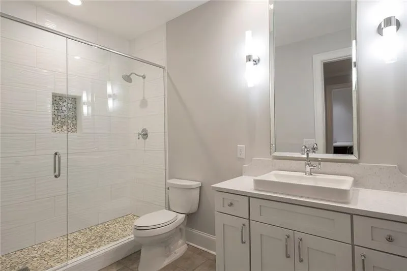 1085 Kingston Drive, Atlanta, Georgia 30342, 6 Bedrooms Bedrooms, ,6 BathroomsBathrooms,Residential,Sold,1085 Kingston Drive,6584851