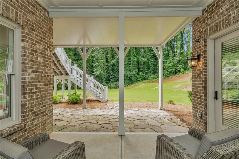 1085 Kingston Drive, Atlanta, Georgia 30342, 6 Bedrooms Bedrooms, ,6 BathroomsBathrooms,Residential,Sold,1085 Kingston Drive,6584851