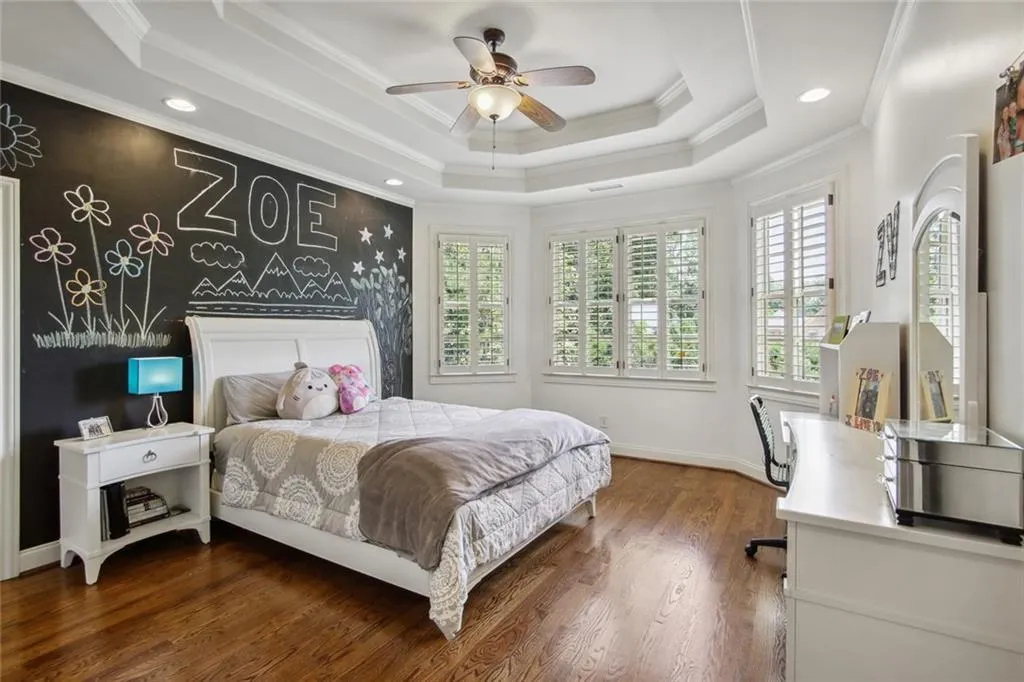 6175 Aberdeen Drive, Sandy Springs, Georgia 30328, 6 Bedrooms Bedrooms, ,6 BathroomsBathrooms,Residential,Sold,6175 Aberdeen Drive,7057900