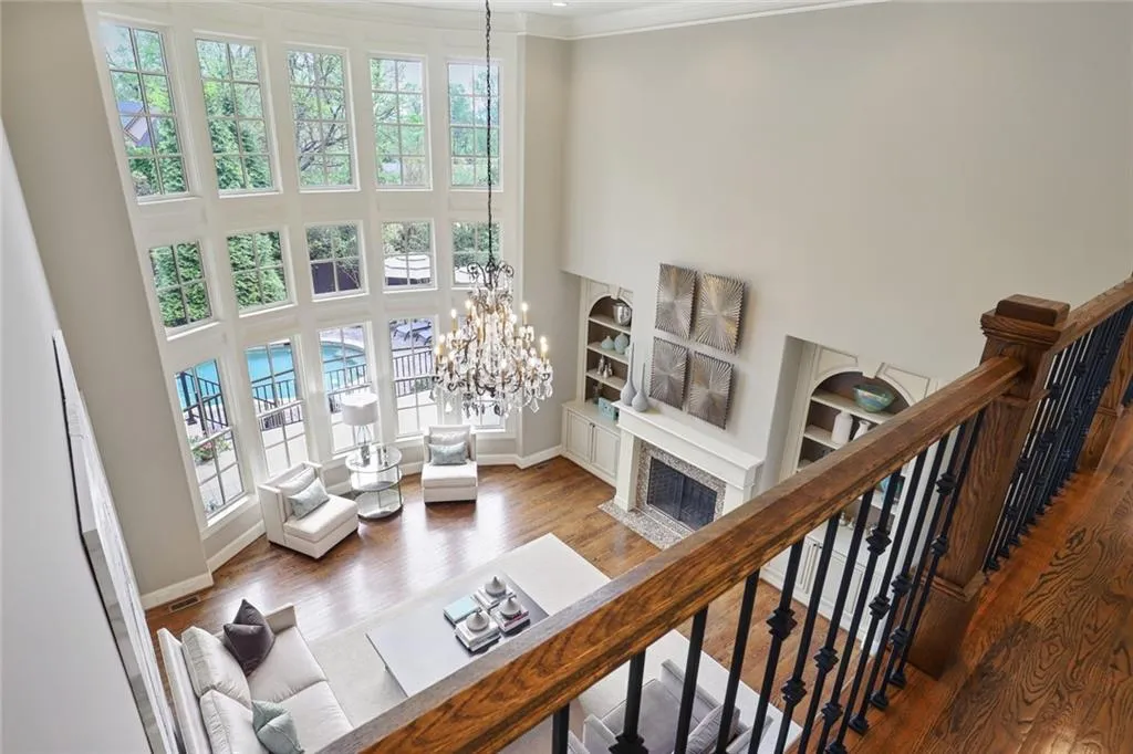 6175 Aberdeen Drive, Sandy Springs, Georgia 30328, 6 Bedrooms Bedrooms, ,6 BathroomsBathrooms,Residential,Sold,6175 Aberdeen Drive,7057900