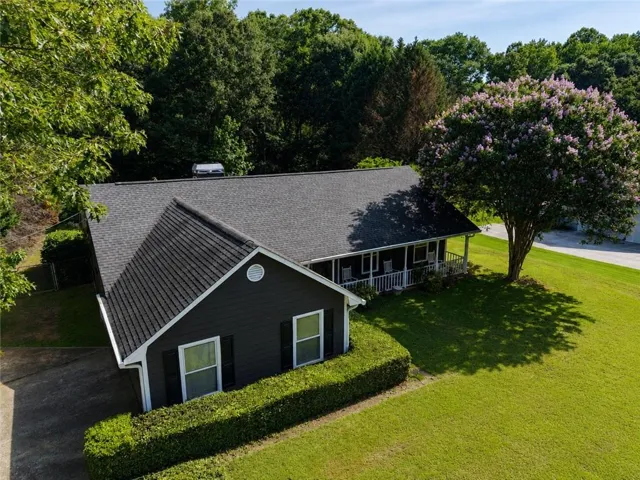 180 Valley Brook Trail, Jonesboro, Georgia 30238