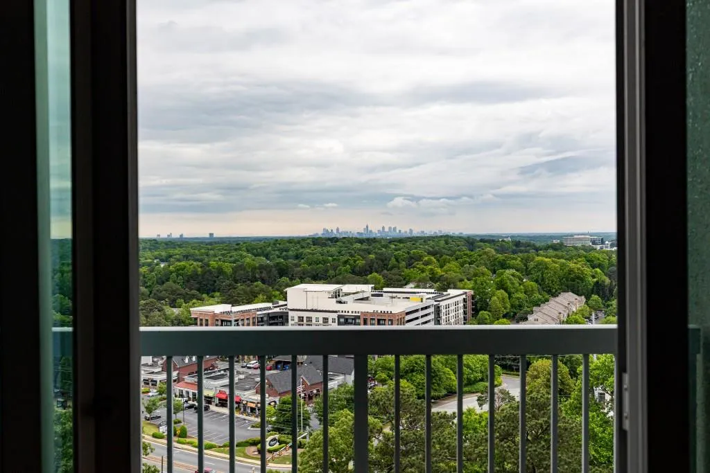 3300 Windy Ridge Parkway Unit 1312, Atlanta, Georgia 30339, 2 Bedrooms Bedrooms, ,2 BathroomsBathrooms,Residential,For Sale,3300 Windy Ridge Parkway Unit 1312,7635287
