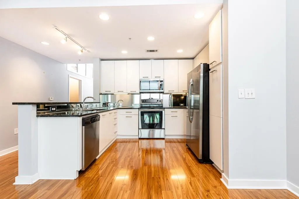 3300 Windy Ridge Parkway Unit 1312, Atlanta, Georgia 30339, 2 Bedrooms Bedrooms, ,2 BathroomsBathrooms,Residential,For Sale,3300 Windy Ridge Parkway Unit 1312,7635287