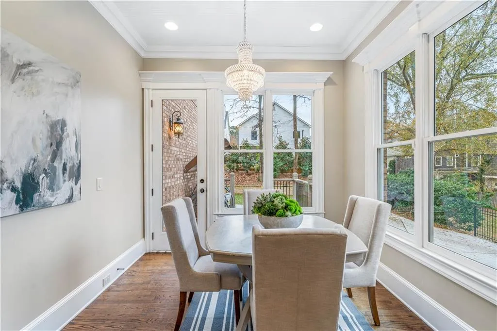 75 Spruell Springs Road, Atlanta, Georgia 30342, 5 Bedrooms Bedrooms, ,4 BathroomsBathrooms,Residential,Sold,75 Spruell Springs Road,6985962