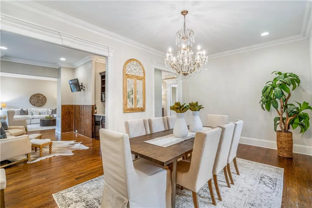 75 Spruell Springs Road, Atlanta, Georgia 30342, 5 Bedrooms Bedrooms, ,4 BathroomsBathrooms,Residential,Sold,75 Spruell Springs Road,6985962