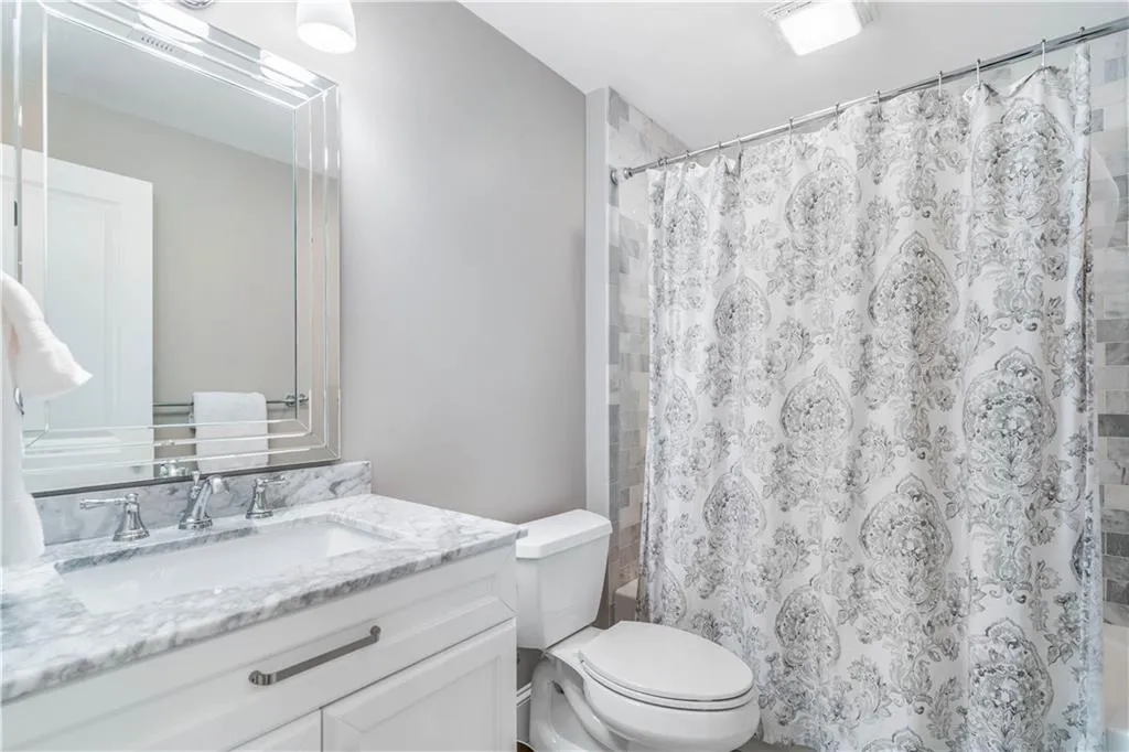 75 Spruell Springs Road, Atlanta, Georgia 30342, 5 Bedrooms Bedrooms, ,4 BathroomsBathrooms,Residential,Sold,75 Spruell Springs Road,6985962