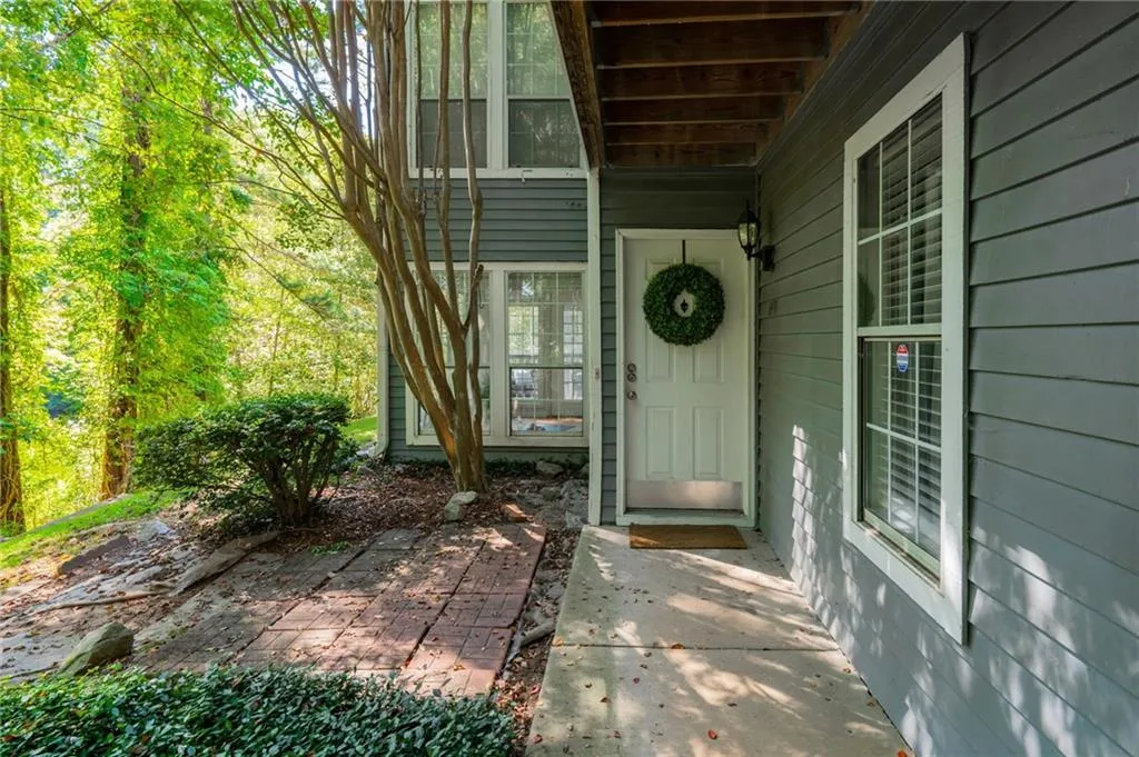 1401 Gettysburg Place, Atlanta, Georgia 30350, 2 Bedrooms Bedrooms, ,2 BathroomsBathrooms,Residential,For Sale,1401 Gettysburg Place,7645666