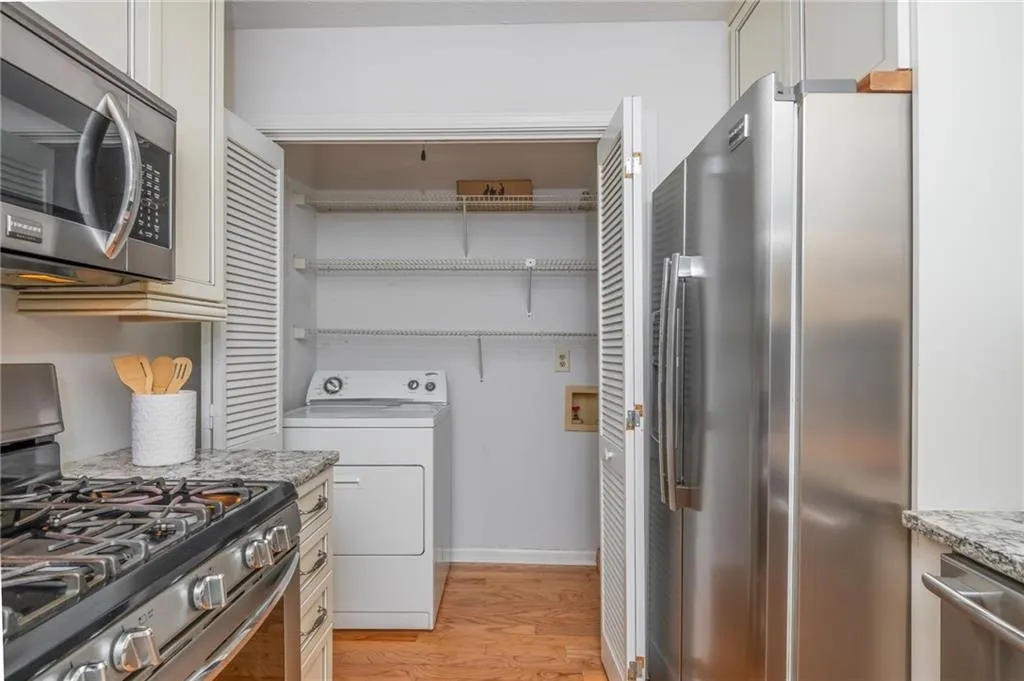 1401 Gettysburg Place, Atlanta, Georgia 30350, 2 Bedrooms Bedrooms, ,2 BathroomsBathrooms,Residential,For Sale,1401 Gettysburg Place,7645666