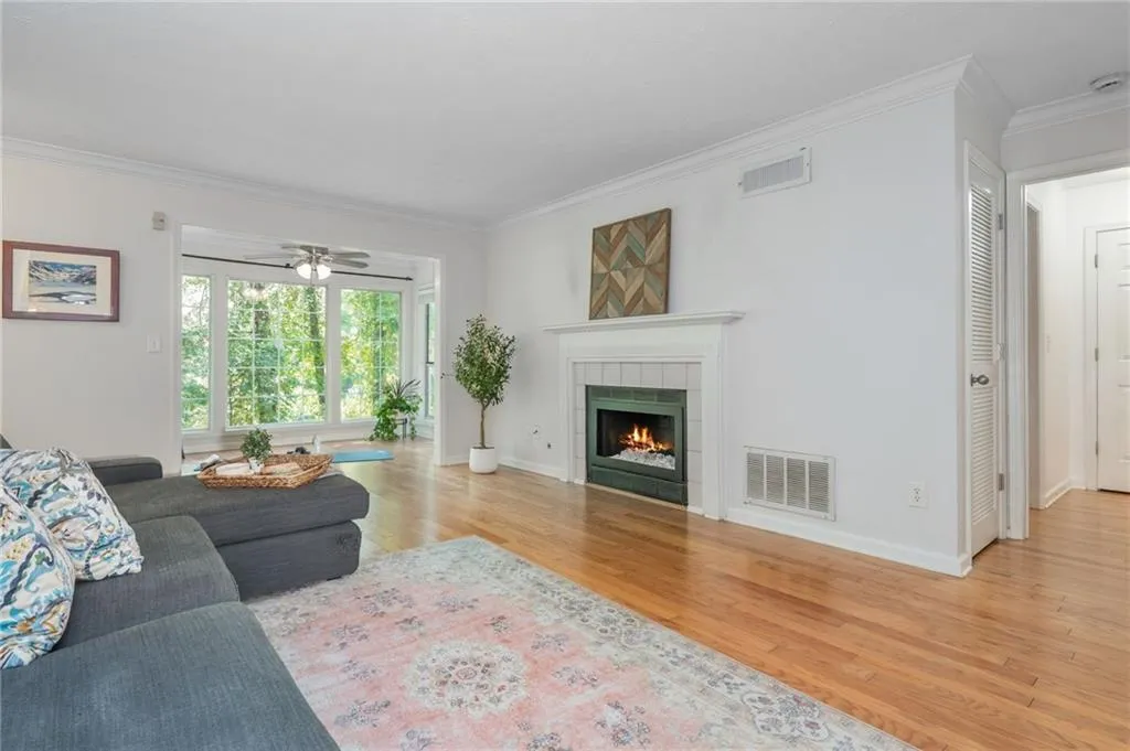 1401 Gettysburg Place, Atlanta, Georgia 30350, 2 Bedrooms Bedrooms, ,2 BathroomsBathrooms,Residential,For Sale,1401 Gettysburg Place,7645666