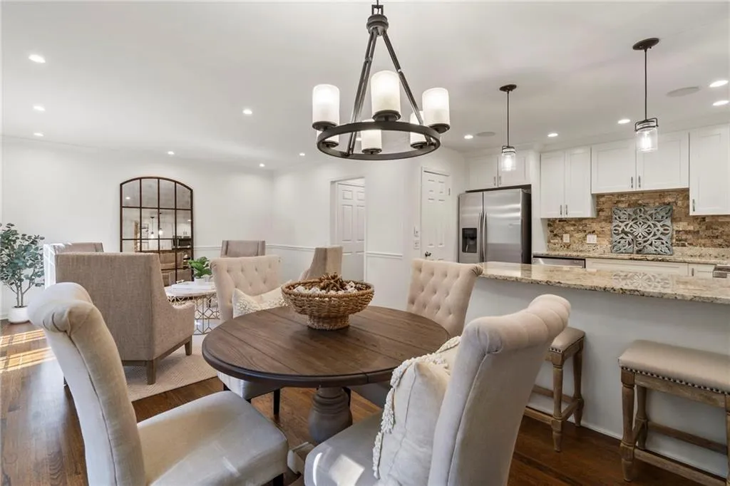 504 Dunwoody Chace Unit 5, Atlanta, Georgia 30328, 3 Bedrooms Bedrooms, ,2 BathroomsBathrooms,Residential,For Sale,504 Dunwoody Chace Unit 5,7652635 504 Dunwoody Chace Unit 5, Atlanta, Georgia 30328, 3 Bedrooms Bedrooms, ,2 BathroomsBathrooms,Residential,For Sale,504 Dunwoody Chace Unit 5,7652635