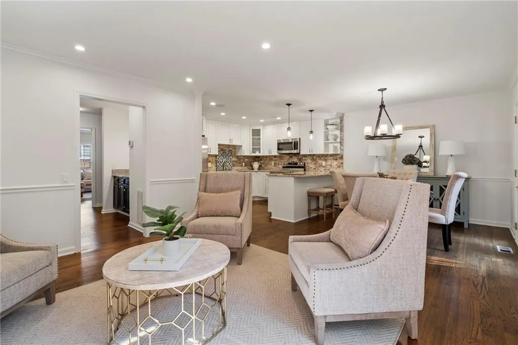 504 Dunwoody Chace Unit 5, Atlanta, Georgia 30328, 3 Bedrooms Bedrooms, ,2 BathroomsBathrooms,Residential,For Sale,504 Dunwoody Chace Unit 5,7652635 504 Dunwoody Chace Unit 5, Atlanta, Georgia 30328, 3 Bedrooms Bedrooms, ,2 BathroomsBathrooms,Residential,For Sale,504 Dunwoody Chace Unit 5,7652635