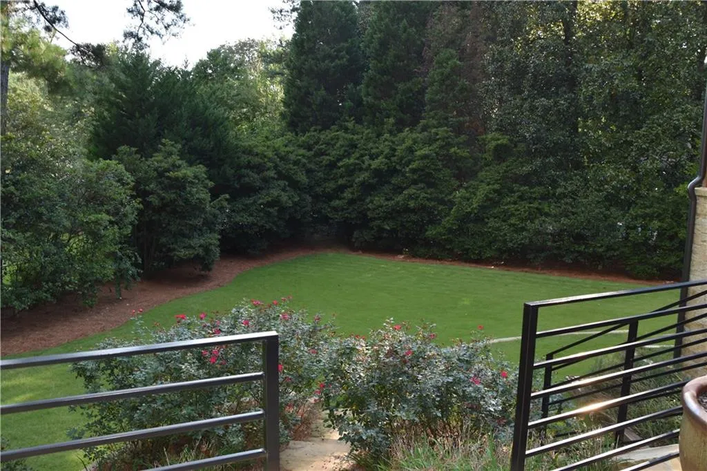 4775 Chatworth Court, Atlanta, Georgia 30342, 5 Bedrooms Bedrooms, ,4 BathroomsBathrooms,Residential,Sold,4775 Chatworth Court,5734457