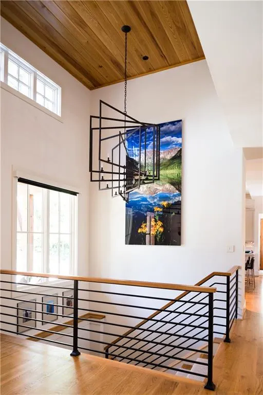 4775 Chatworth Court, Atlanta, Georgia 30342, 5 Bedrooms Bedrooms, ,4 BathroomsBathrooms,Residential,Sold,4775 Chatworth Court,5734457