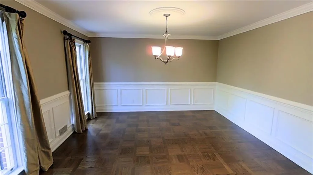 3380 E Wood Valley Road Nw, Atlanta, Georgia 30327, 5 Bedrooms Bedrooms, ,3 BathroomsBathrooms,Residential,Sold,3380 E Wood Valley Road Nw,5657507
