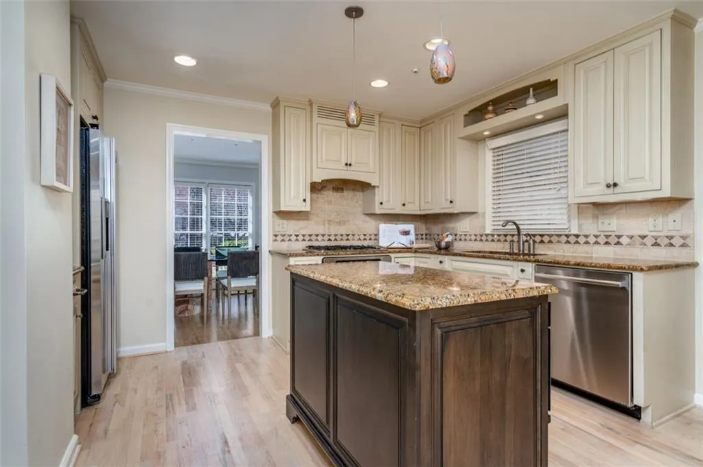 5215 Vernon Springs Trail, Sandy Springs, Georgia 30327, 5 Bedrooms Bedrooms, ,4 BathroomsBathrooms,Residential,Sold,5215 Vernon Springs Trail,7009925 5215 Vernon Springs Trail, Sandy Springs, Georgia 30327, 5 Bedrooms Bedrooms, ,4 BathroomsBathrooms,Residential,Sold,5215 Vernon Springs Trail,7009925