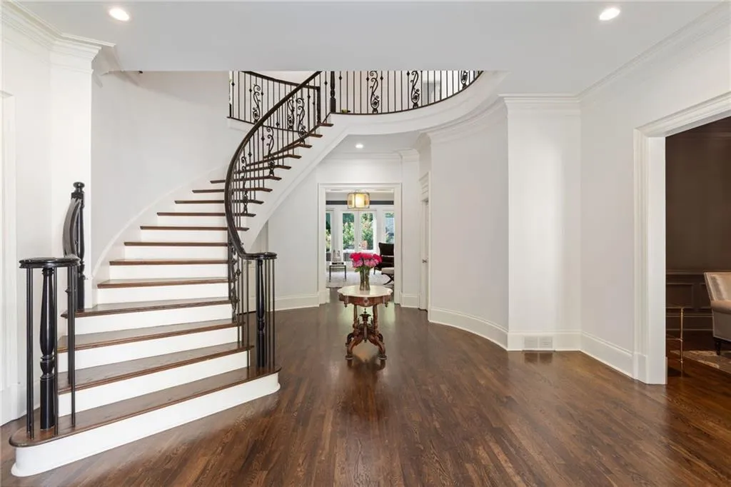 134 Blackland Road Nw, Atlanta, Georgia 30342, 6 Bedrooms Bedrooms, 0 ,6 BathroomsBathrooms,Residential,For Sale,134 Blackland Road Nw,7841038