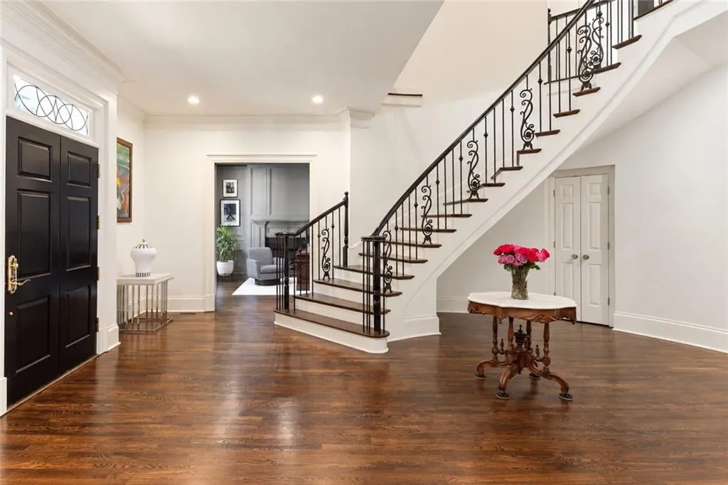 134 Blackland Road Nw, Atlanta, Georgia 30342, 6 Bedrooms Bedrooms, 0 ,6 BathroomsBathrooms,Residential,For Sale,134 Blackland Road Nw,7841038