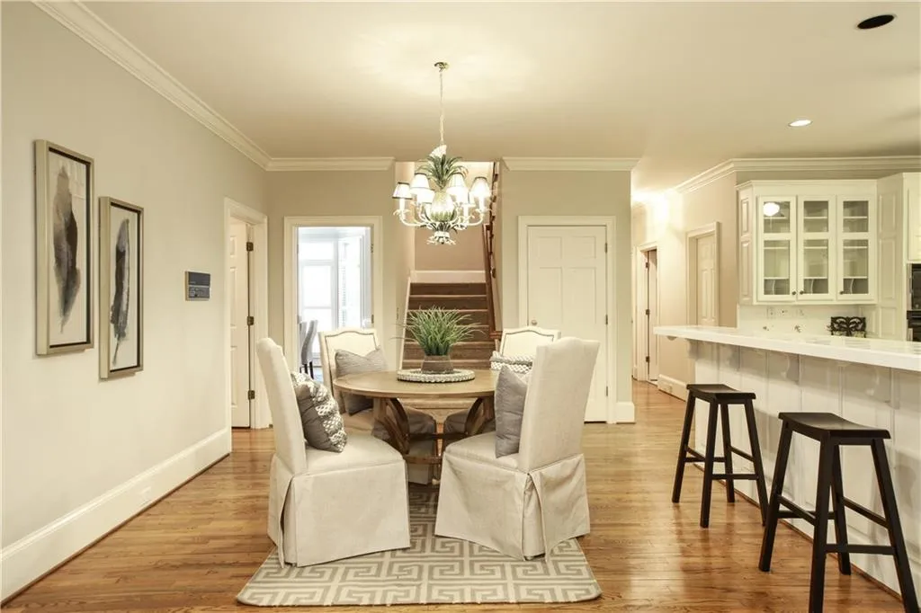 875 S Powers Court, Sandy Springs, Georgia 30327, 5 Bedrooms Bedrooms, ,3 BathroomsBathrooms,Residential,Sold,875 S Powers Court,5920344 875 S Powers Court, Sandy Springs, Georgia 30327, 5 Bedrooms Bedrooms, ,3 BathroomsBathrooms,Residential,Sold,875 S Powers Court,5920344