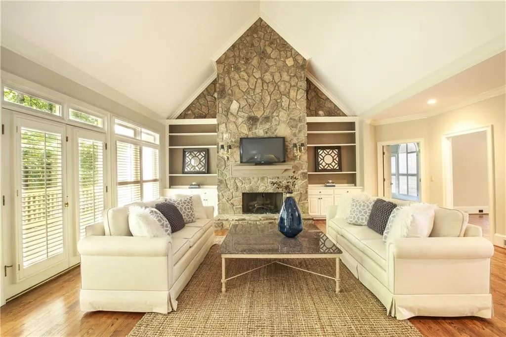 875 S Powers Court, Sandy Springs, Georgia 30327, 5 Bedrooms Bedrooms, ,3 BathroomsBathrooms,Residential,Sold,875 S Powers Court,5920344 875 S Powers Court, Sandy Springs, Georgia 30327, 5 Bedrooms Bedrooms, ,3 BathroomsBathrooms,Residential,Sold,875 S Powers Court,5920344