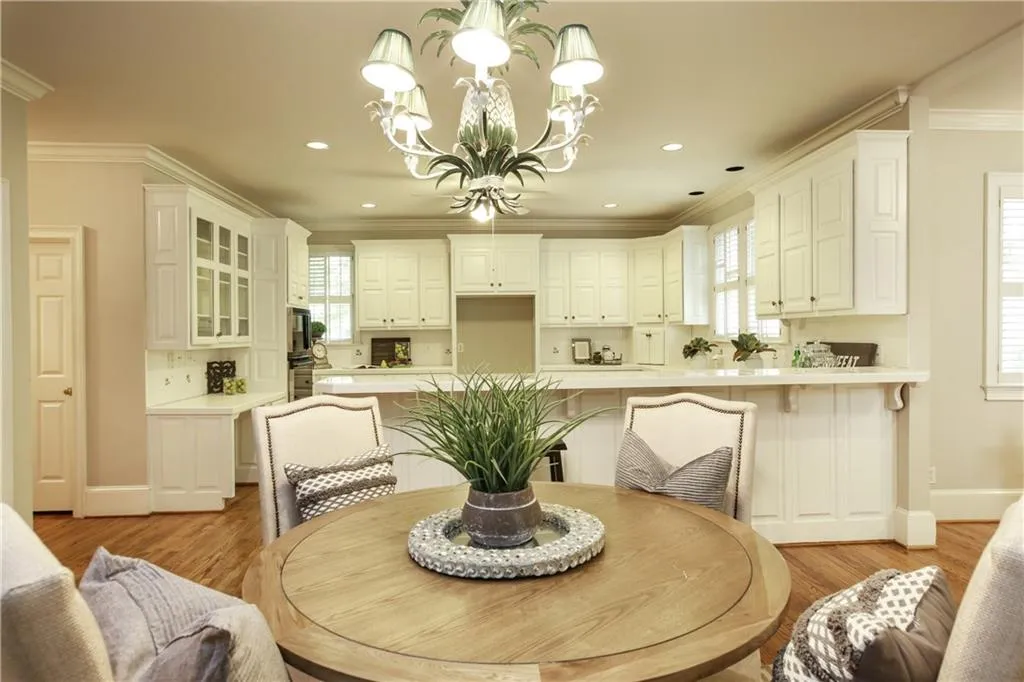 875 S Powers Court, Sandy Springs, Georgia 30327, 5 Bedrooms Bedrooms, ,3 BathroomsBathrooms,Residential,Sold,875 S Powers Court,5920344 875 S Powers Court, Sandy Springs, Georgia 30327, 5 Bedrooms Bedrooms, ,3 BathroomsBathrooms,Residential,Sold,875 S Powers Court,5920344