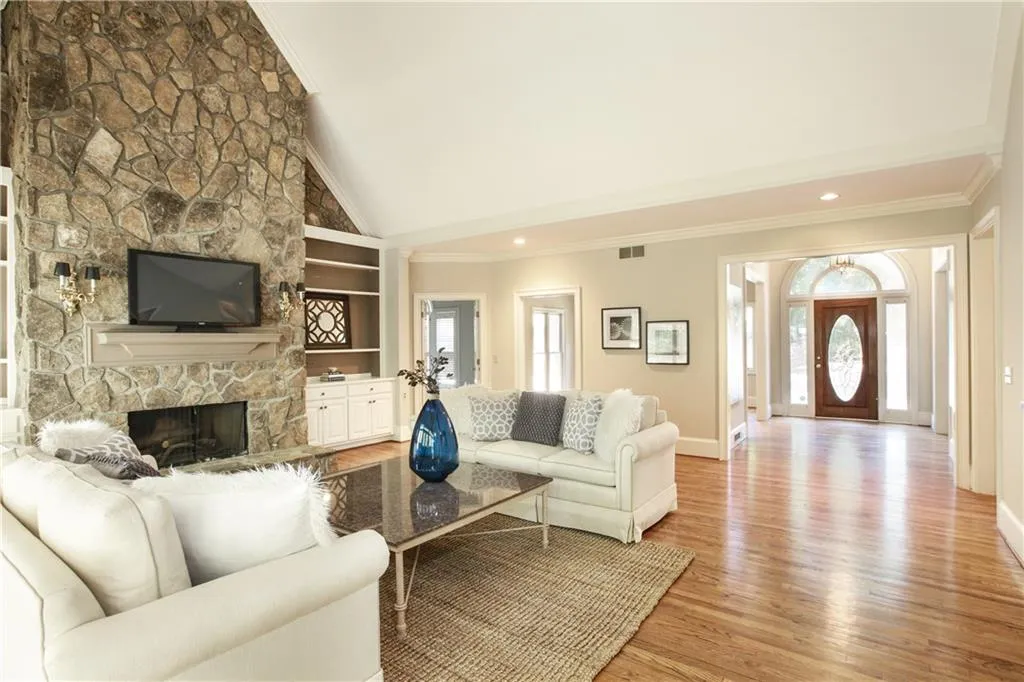 875 S Powers Court, Sandy Springs, Georgia 30327, 5 Bedrooms Bedrooms, ,3 BathroomsBathrooms,Residential,Sold,875 S Powers Court,5920344 875 S Powers Court, Sandy Springs, Georgia 30327, 5 Bedrooms Bedrooms, ,3 BathroomsBathrooms,Residential,Sold,875 S Powers Court,5920344