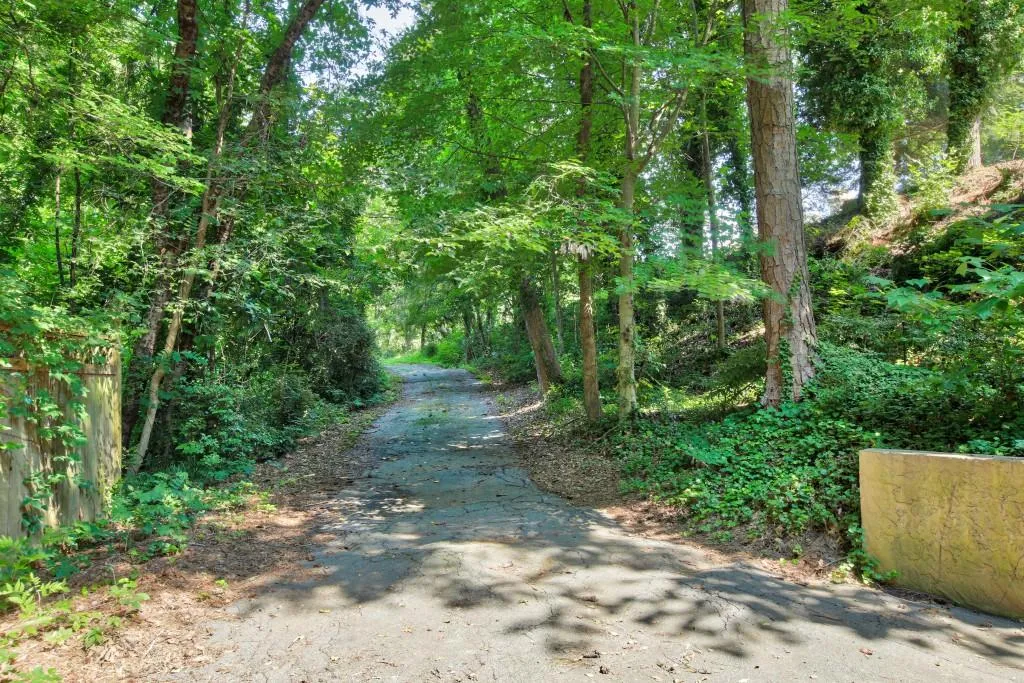 875 S Powers Court, Sandy Springs, Georgia 30327, 5 Bedrooms Bedrooms, ,3 BathroomsBathrooms,Residential,Sold,875 S Powers Court,5920344 875 S Powers Court, Sandy Springs, Georgia 30327, 5 Bedrooms Bedrooms, ,3 BathroomsBathrooms,Residential,Sold,875 S Powers Court,5920344