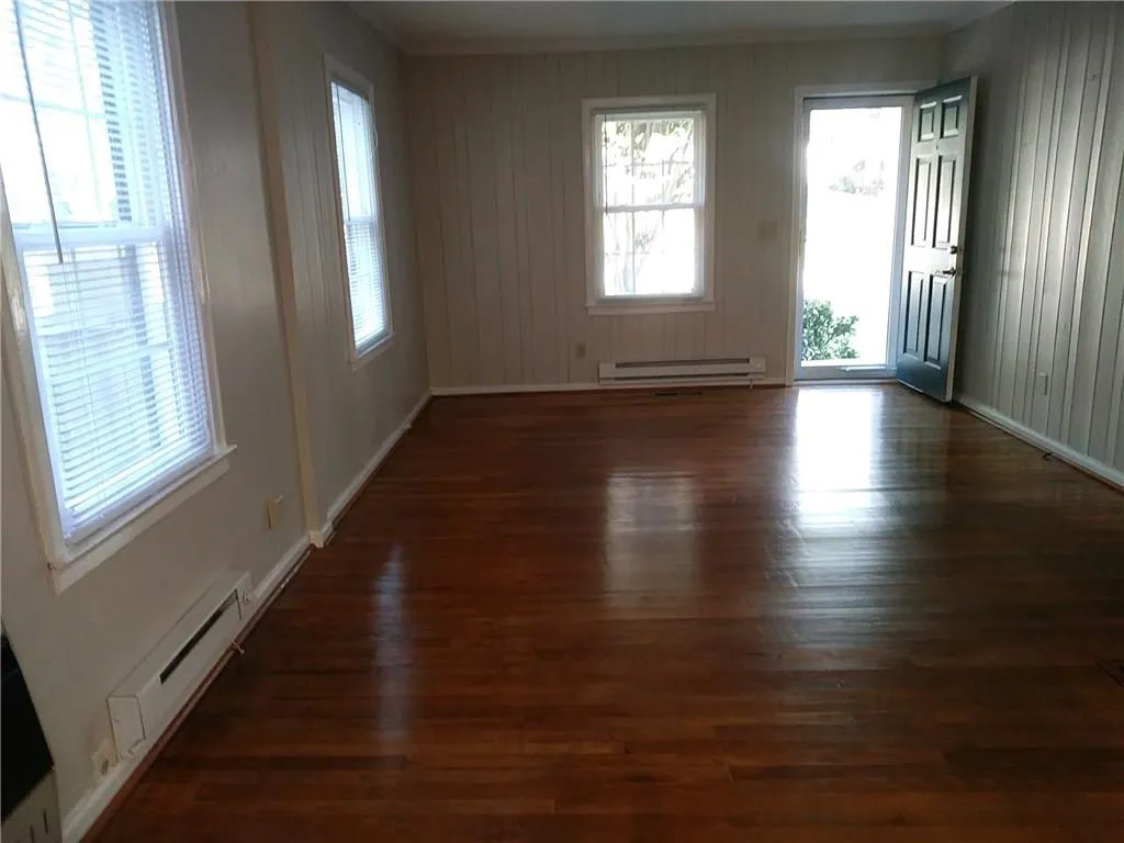 2624 Caldwell Road Ne, Brookhaven, Georgia 30319, 2 Bedrooms Bedrooms, ,1 BathroomBathrooms,Residential,Sold,2624 Caldwell Road Ne,6083201