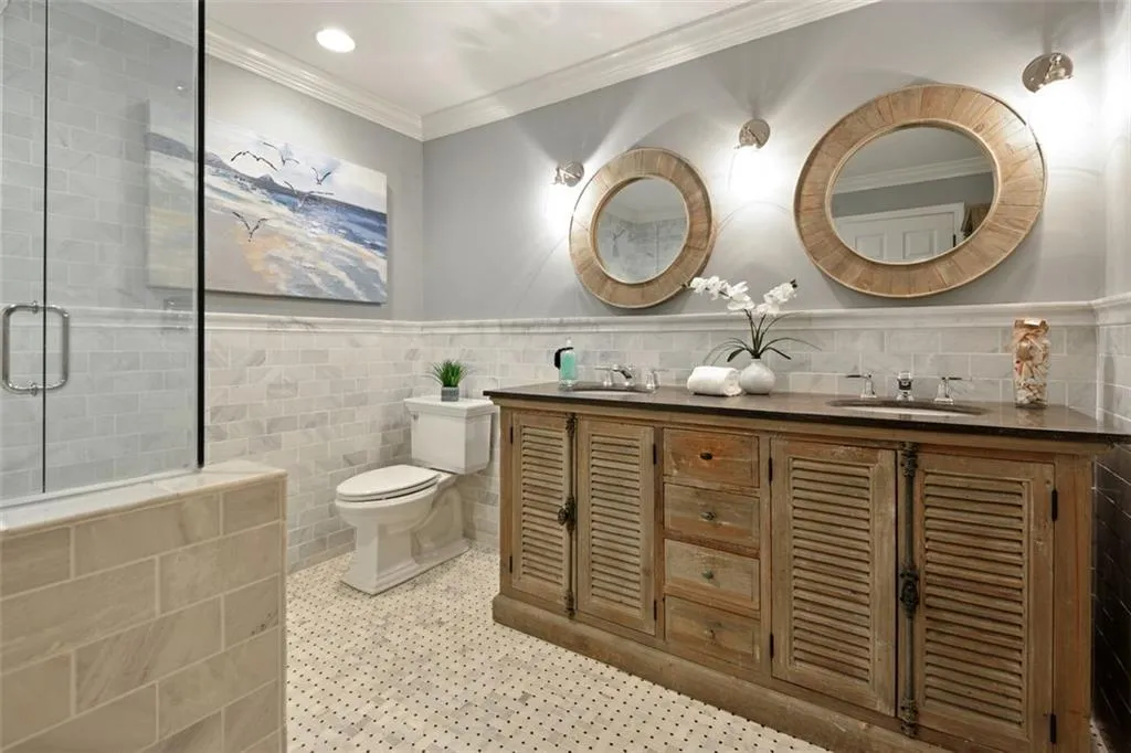 330 Francyne Court, Atlanta, Georgia 30328, 2 Bedrooms Bedrooms, ,2 BathroomsBathrooms,Residential,Sold,330 Francyne Court,6820240