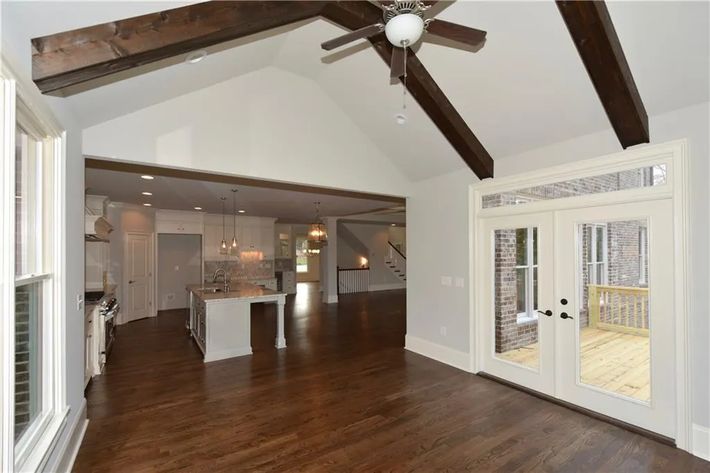 5514 Sherrell Drive Ne, Sandy Springs, Georgia 30342, 5 Bedrooms Bedrooms, ,4 BathroomsBathrooms,Residential,Sold,5514 Sherrell Drive Ne,5718027