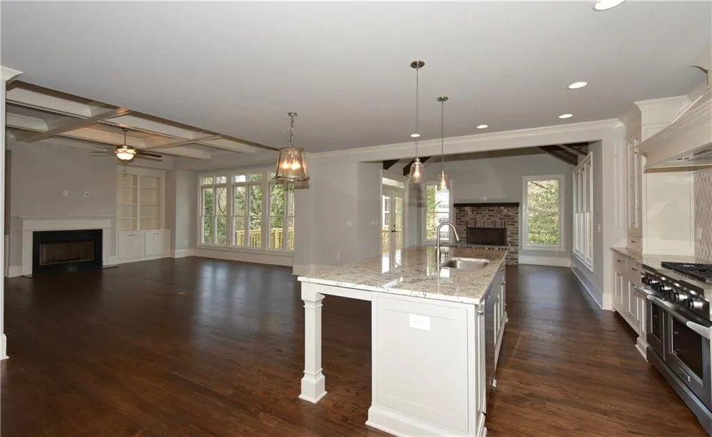 5514 Sherrell Drive Ne, Sandy Springs, Georgia 30342, 5 Bedrooms Bedrooms, ,4 BathroomsBathrooms,Residential,Sold,5514 Sherrell Drive Ne,5718027