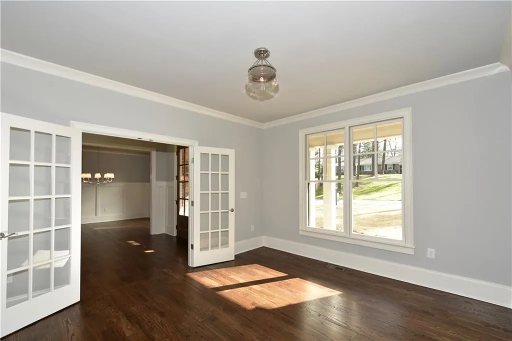 5514 Sherrell Drive Ne, Sandy Springs, Georgia 30342, 5 Bedrooms Bedrooms, ,4 BathroomsBathrooms,Residential,Sold,5514 Sherrell Drive Ne,5718027