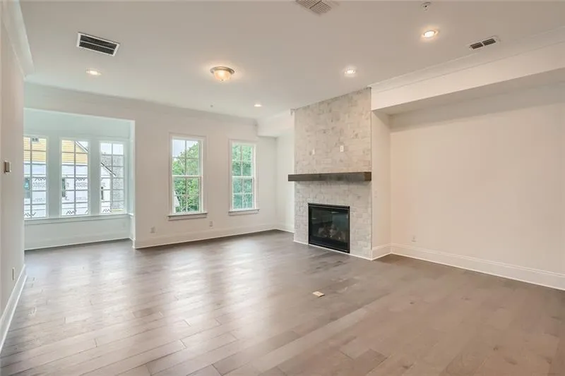 6789 Prelude Drive, Sandy Springs, Georgia 30328, 4 Bedrooms Bedrooms, ,4 BathroomsBathrooms,Residential,Sold,6789 Prelude Drive,7081008