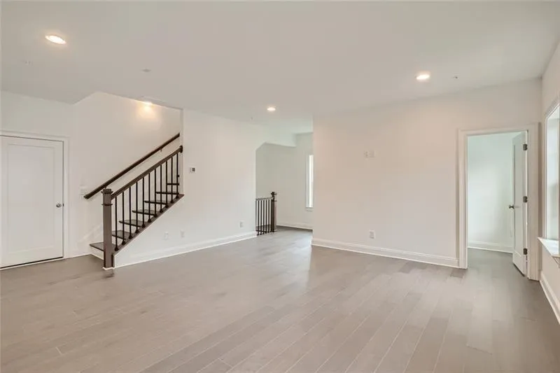 6789 Prelude Drive, Sandy Springs, Georgia 30328, 4 Bedrooms Bedrooms, ,4 BathroomsBathrooms,Residential,Sold,6789 Prelude Drive,7081008