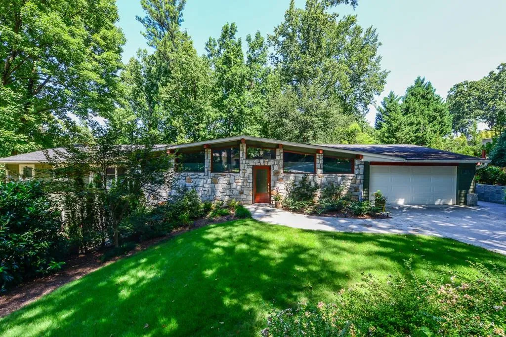 1164 Bonview Lane Ne, Atlanta, Georgia 30324, 5 Bedrooms Bedrooms, ,3 BathroomsBathrooms,Residential,Sold,1164 Bonview Lane Ne,5953858