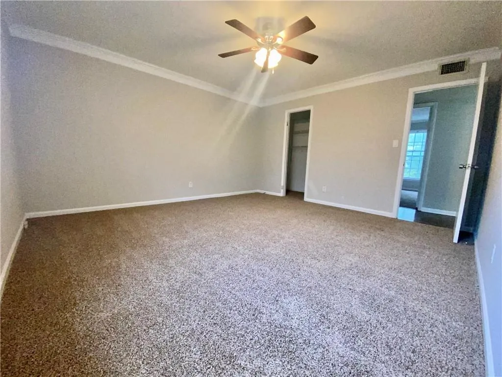 6700 Roswell Road Unit 15d, Atlanta, Georgia 30328, 3 Bedrooms Bedrooms, ,2 BathroomsBathrooms,Residential,Sold,6700 Roswell Road Unit 15d,6834508