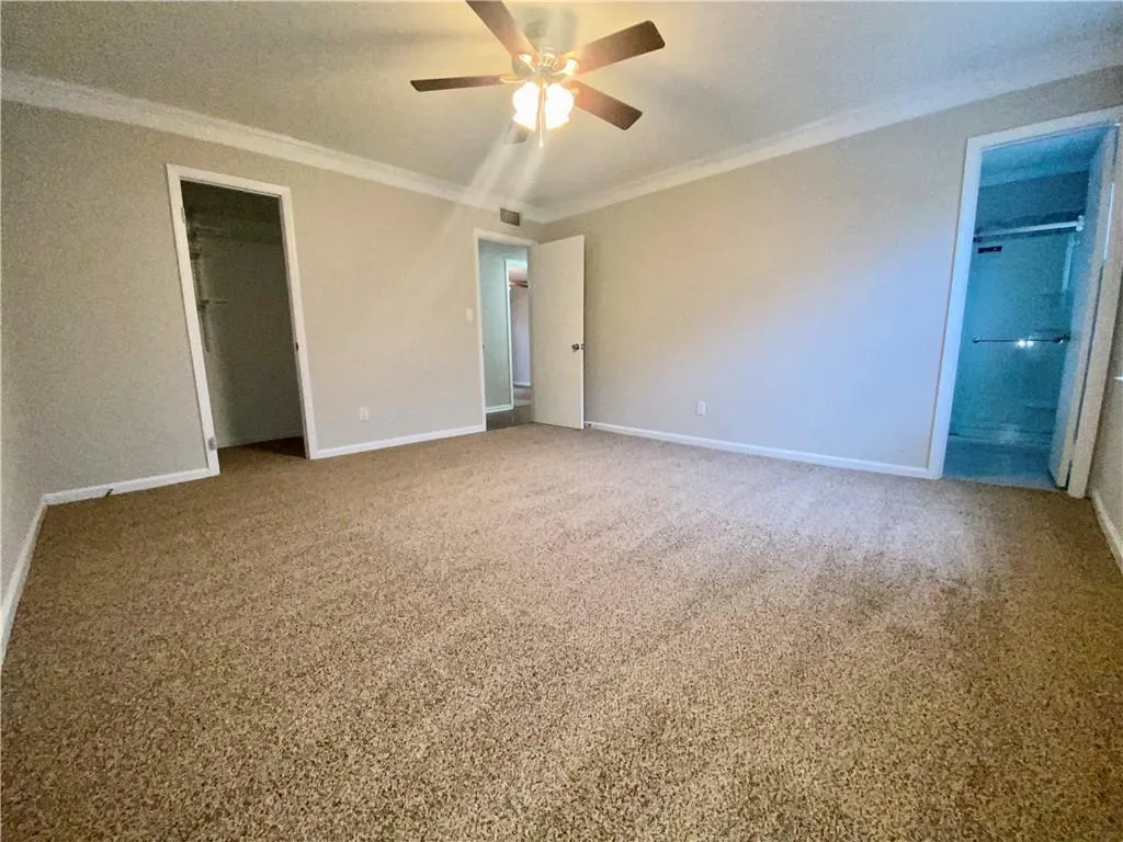 6700 Roswell Road Unit 15d, Atlanta, Georgia 30328, 3 Bedrooms Bedrooms, ,2 BathroomsBathrooms,Residential,Sold,6700 Roswell Road Unit 15d,6834508