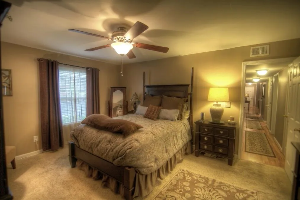 1702 Brighton Point Unit 1702, Atlanta, Georgia 30328, 3 Bedrooms Bedrooms, ,2 BathroomsBathrooms,Residential,Sold,1702 Brighton Point Unit 1702,5715489