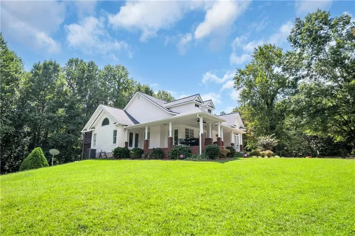 270 Hidden Meadows Road, Cleveland, Georgia 30528