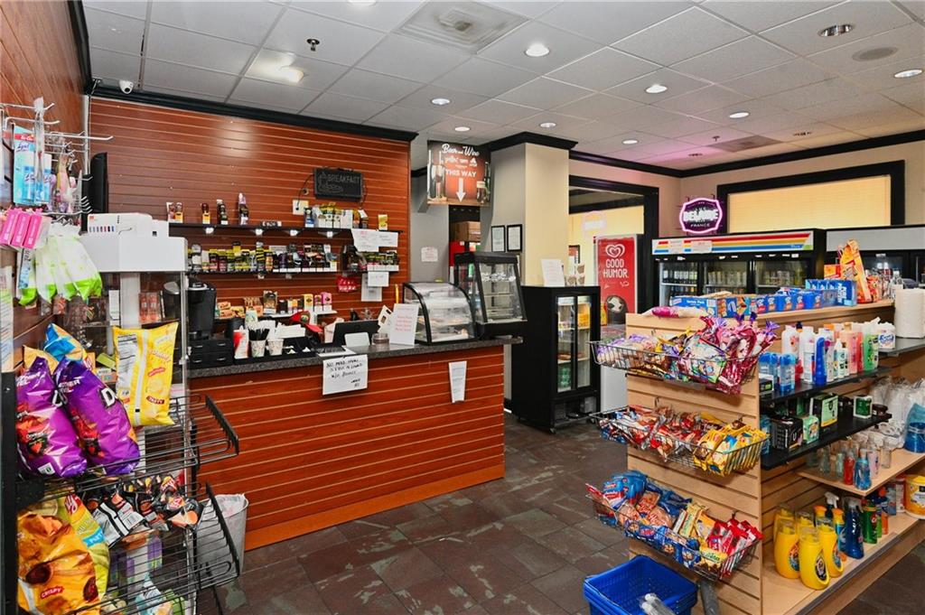 795 Hammond Drive Unit 811, Atlanta, Georgia 30328, 1 Bedroom Bedrooms, ,1 BathroomBathrooms,Residential,Sold,795 Hammond Drive Unit 811,7336700