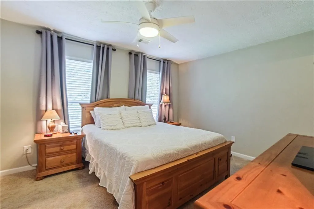 235 Winding River Drive, Sandy Springs, Georgia 30350, 2 Bedrooms Bedrooms, ,1 BathroomBathrooms,Residential,Sold,235 Winding River Drive,6035501