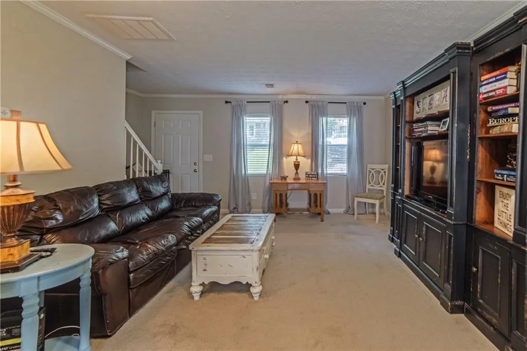 235 Winding River Drive, Sandy Springs, Georgia 30350, 2 Bedrooms Bedrooms, ,1 BathroomBathrooms,Residential,Sold,235 Winding River Drive,6035501