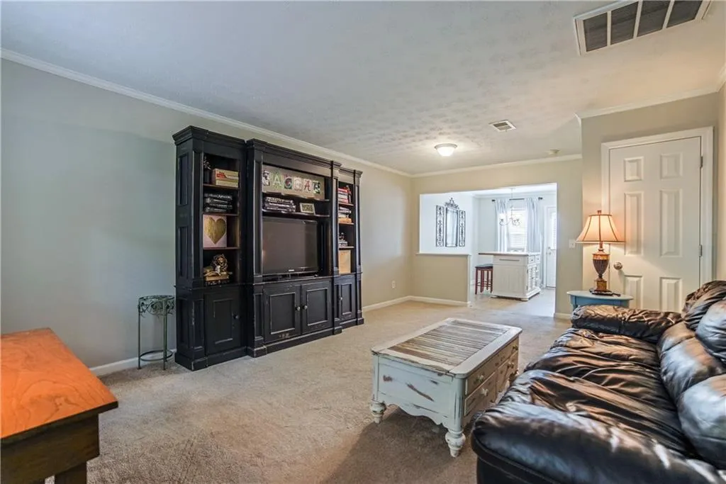 235 Winding River Drive, Sandy Springs, Georgia 30350, 2 Bedrooms Bedrooms, ,1 BathroomBathrooms,Residential,Sold,235 Winding River Drive,6035501