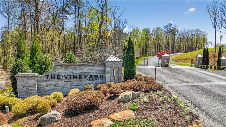 0 Twisted Oak Road, Talking Rock, Georgia 30175