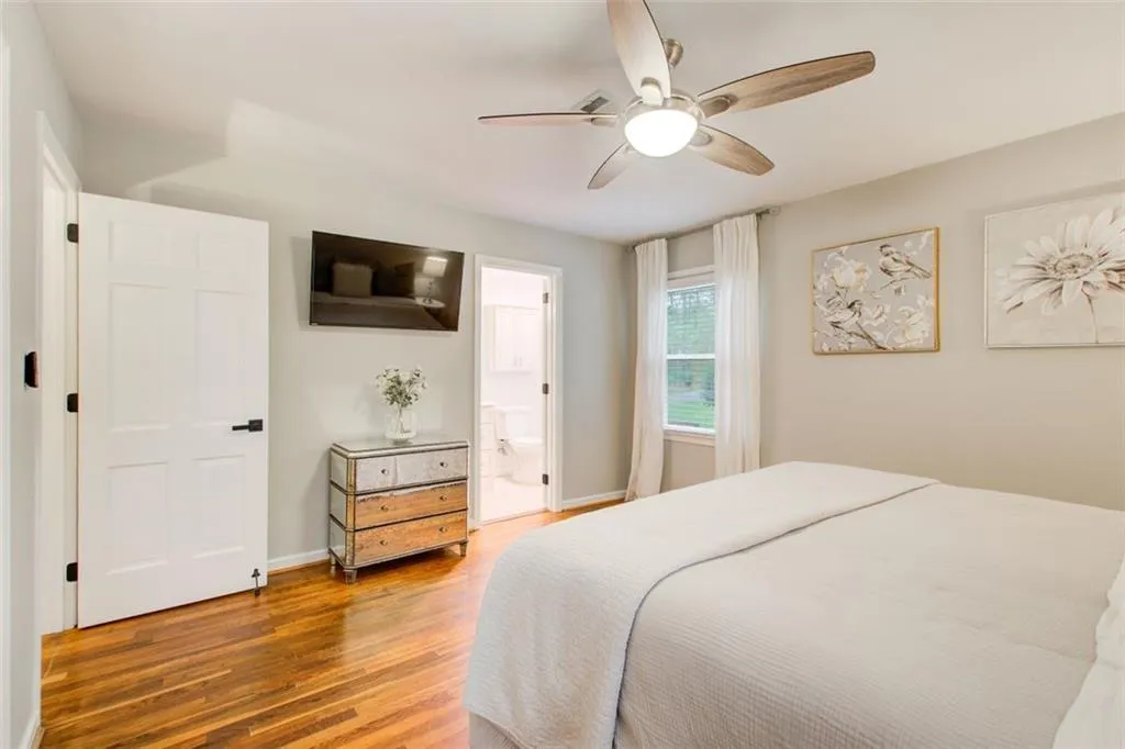 7295 Hunters Branch Drive, Atlanta, Georgia 30328, 4 Bedrooms Bedrooms, ,3 BathroomsBathrooms,Residential,Sold,7295 Hunters Branch Drive,7353334