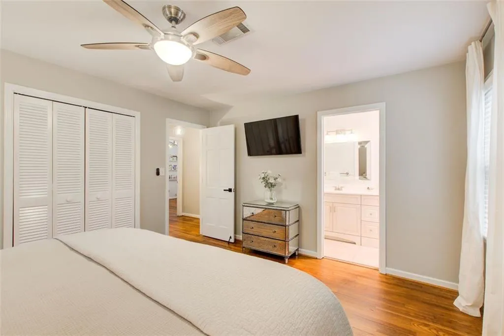 7295 Hunters Branch Drive, Atlanta, Georgia 30328, 4 Bedrooms Bedrooms, ,3 BathroomsBathrooms,Residential,Sold,7295 Hunters Branch Drive,7353334