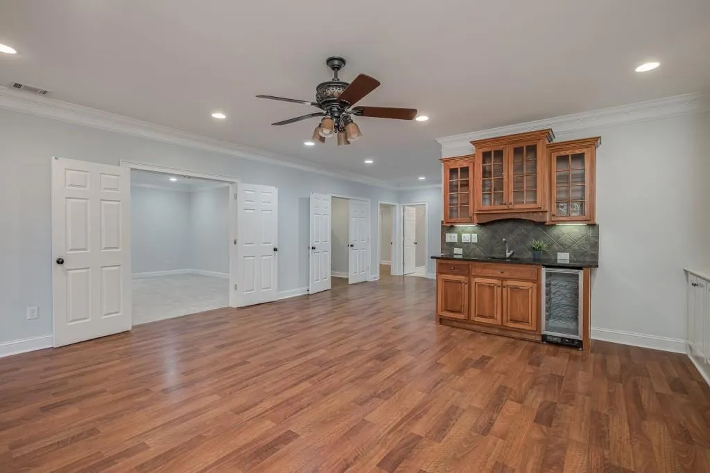 4565 Peachtree Dunwoody Road, Sandy Springs, Georgia 30342, 5 Bedrooms Bedrooms, ,5 BathroomsBathrooms,Residential,Sold,4565 Peachtree Dunwoody Road,6968787