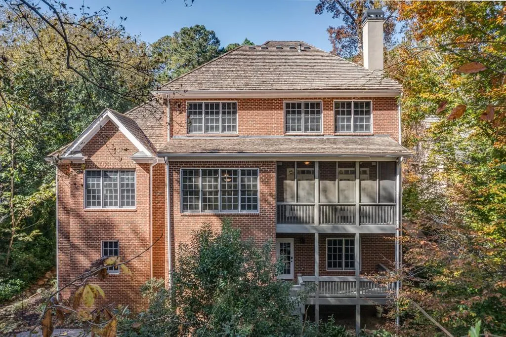 4565 Peachtree Dunwoody Road, Sandy Springs, Georgia 30342, 5 Bedrooms Bedrooms, ,5 BathroomsBathrooms,Residential,Sold,4565 Peachtree Dunwoody Road,6968787