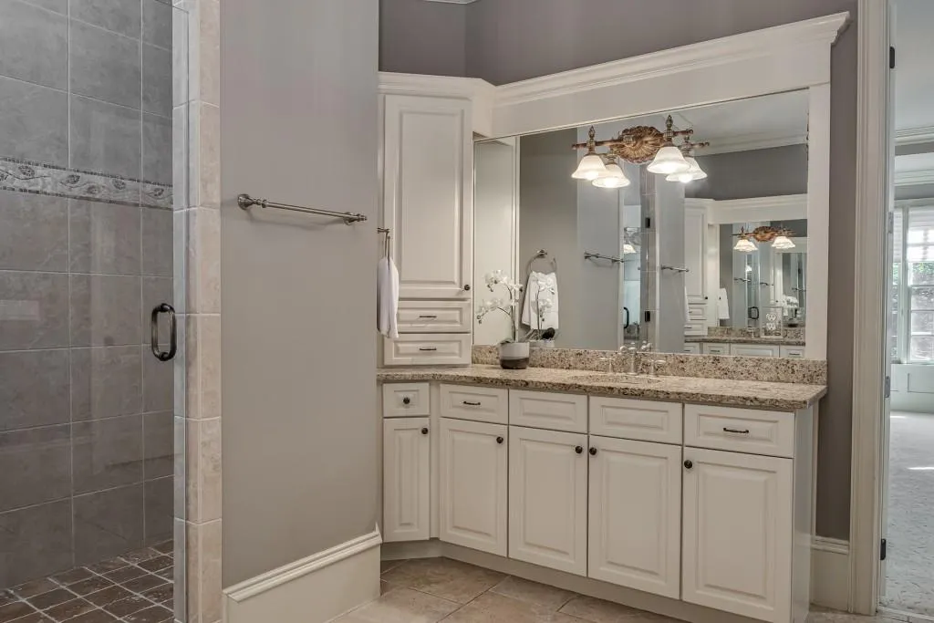 4565 Peachtree Dunwoody Road, Sandy Springs, Georgia 30342, 5 Bedrooms Bedrooms, ,5 BathroomsBathrooms,Residential,Sold,4565 Peachtree Dunwoody Road,6968787